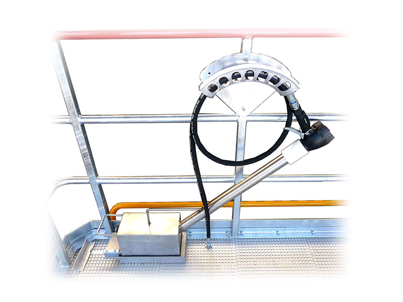 Öl-Auffüllanlagen 100L/300L in Verbindung mit Hubbühnen Bild: Öl-Auffüllanlagen 100L/300L in Verbindung mit Hubbühnen